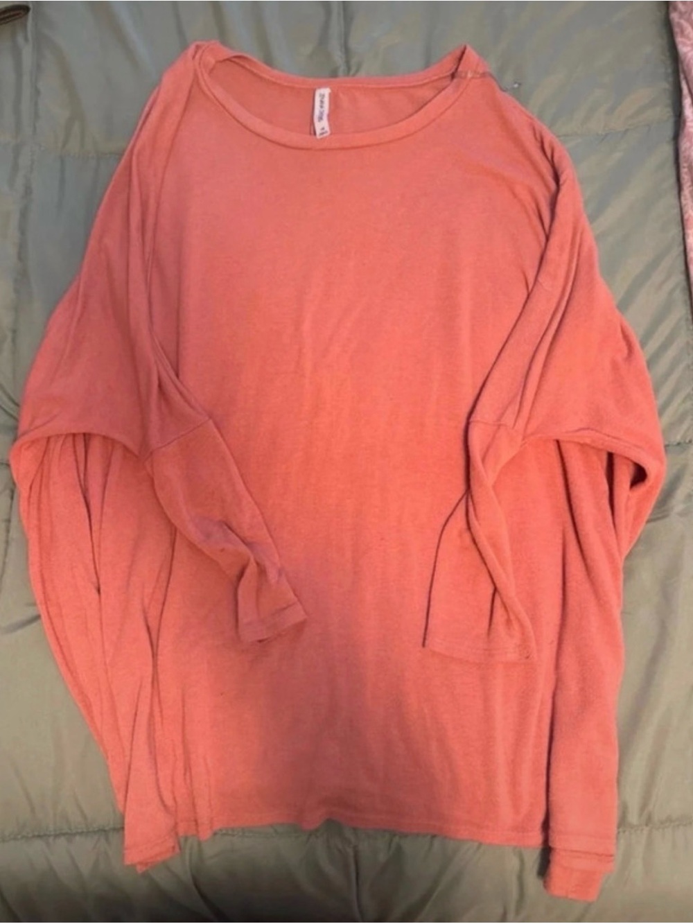 Zenana Outfitters Coral Pink Long-Sleeve Crewneck Top